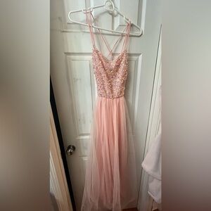 Chic Backless Pink Sequin Dress